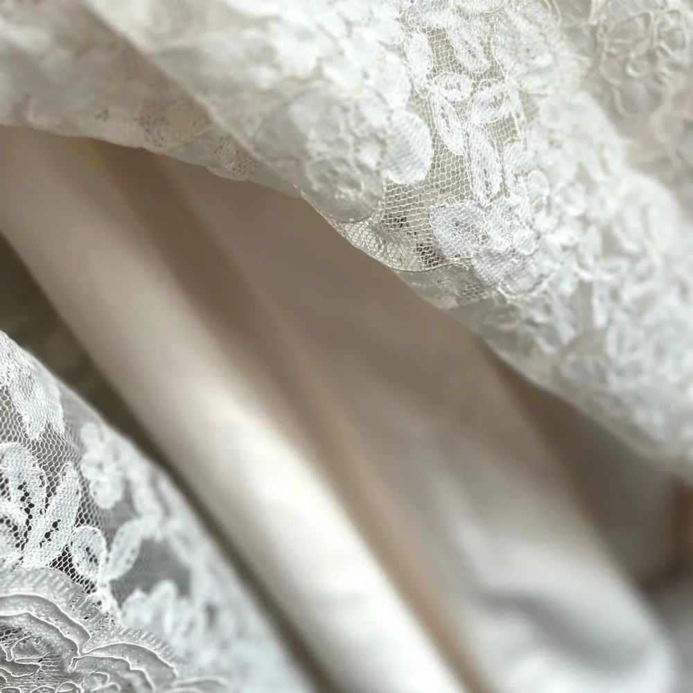 NWT Mikaella Bridal Light Ivory Lace Wedding Dress Size 6 - Picture 12 of 17